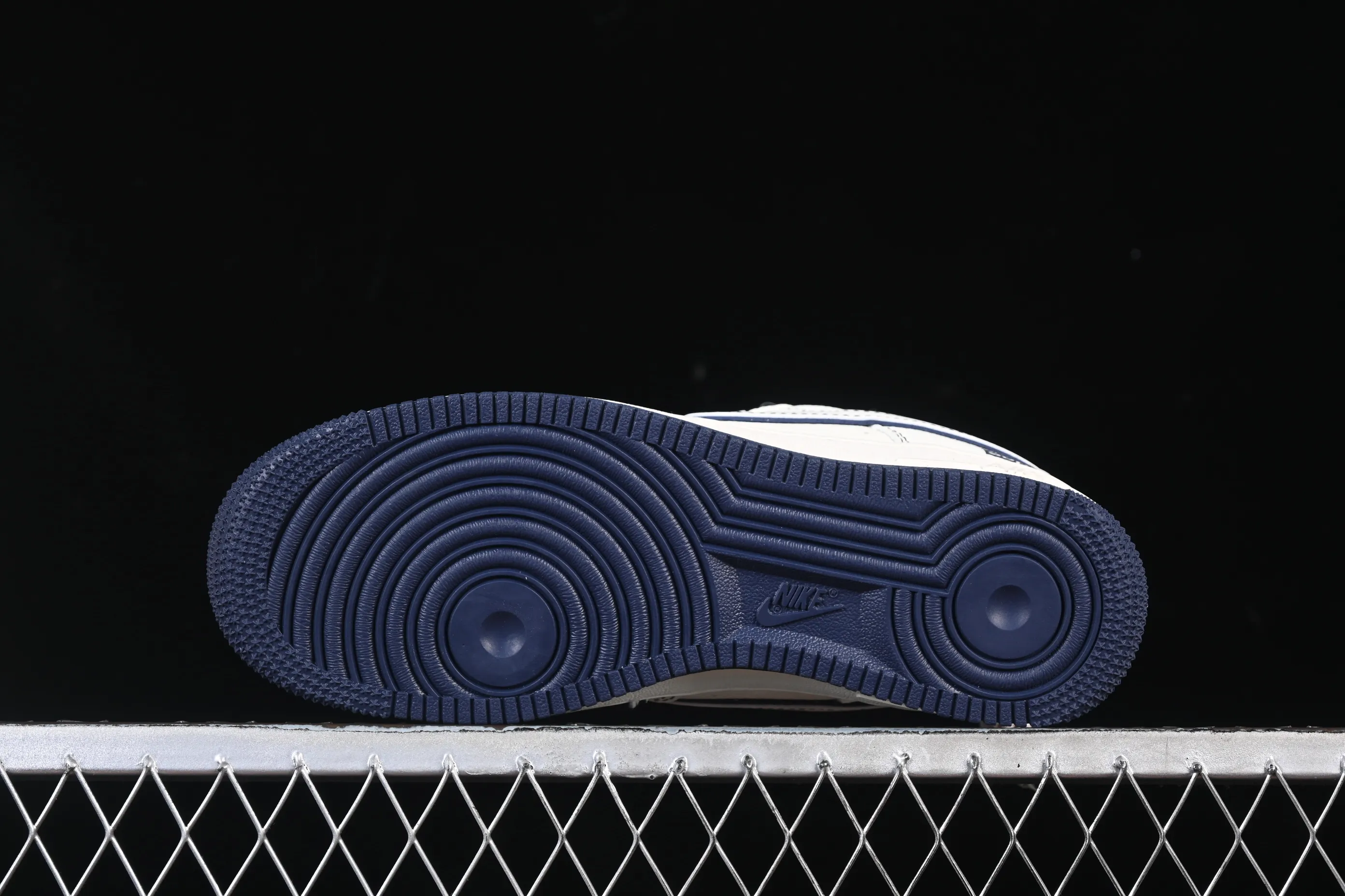 All Categories Nk Air Force 1 Air Force Series Nk Air Force 1 Low Air Force Low Nike Air Force 1'07 Low Supreme Joint Milan Bugs Bunny Air Force One Low Casual Shoes SM6668-113
